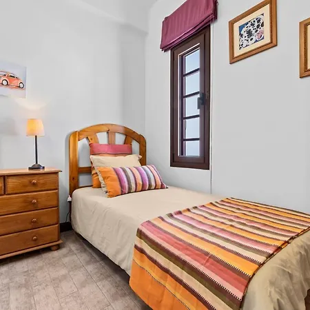 Home2book Stunning Ocean View, 公寓