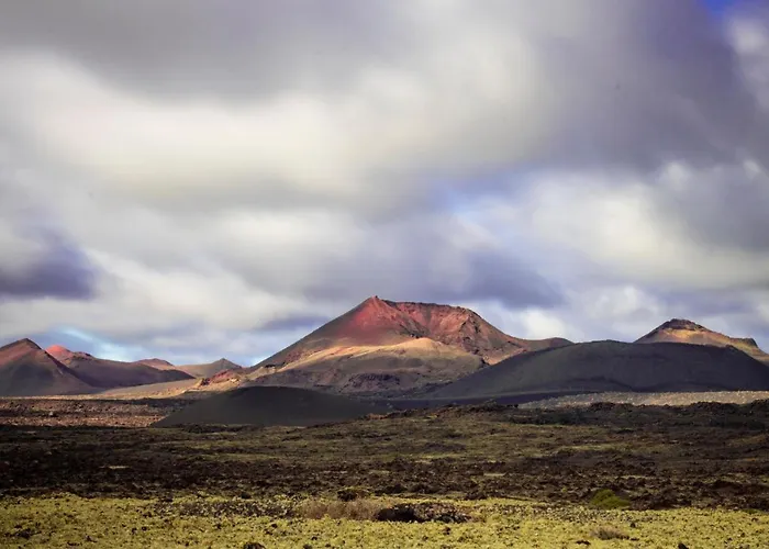 Home2book Stunning Ocean View, Apartament Puerto del Carmen (Lanzarote)
